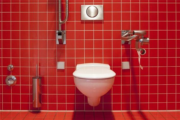 Nằm mơ thấy xả nước trong toilet có ý nghĩa gì?