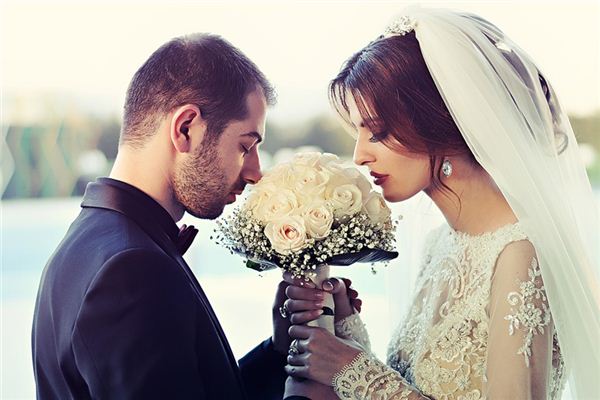 Nằm mơ thấy bigamy có ý nghĩa gì?