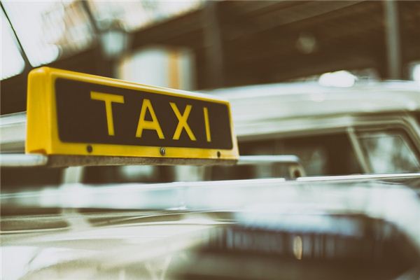 Nằm mơ thấy taxi có ý nghĩa gì?