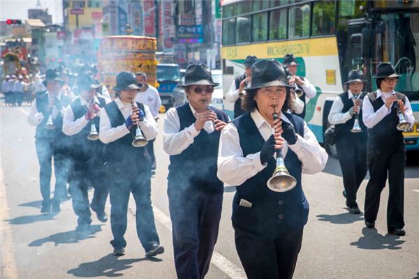 Nằm mơ thấy chơi suona có ý nghĩa gì?